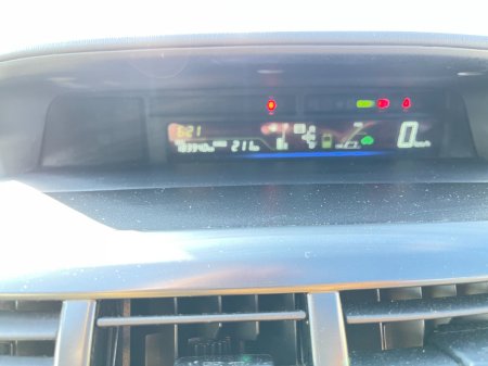 2013 Toyota Prius - photo 12