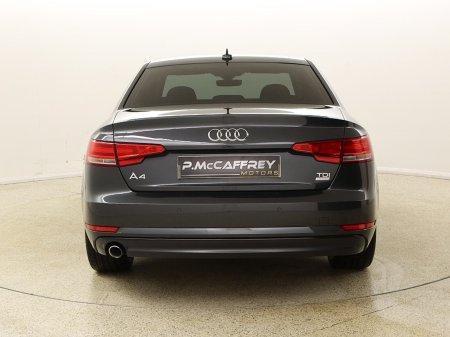 2016 Audi A4 - photo 6
