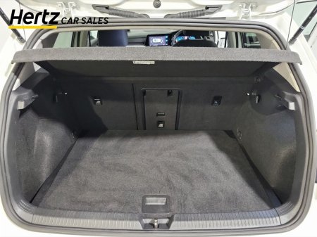 2023 Volkswagen Golf - photo 16