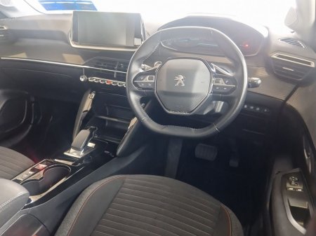 2021 Peugeot 208 - photo 11