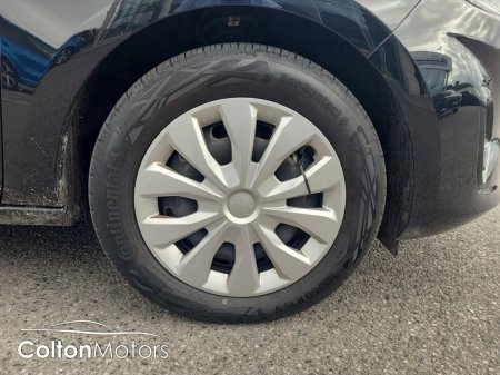 2022 Ford Fiesta - photo 14