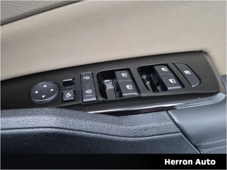2023 Kia Sportage - photo 18