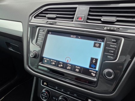 2017 Volkswagen Tiguan - photo 8