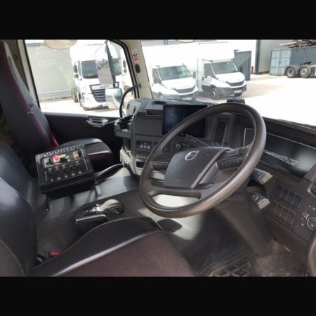 2023 Volvo FMX13-420 - photo 8