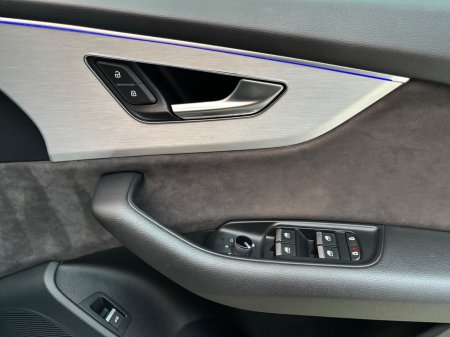 2018 Audi Q8 - photo 36