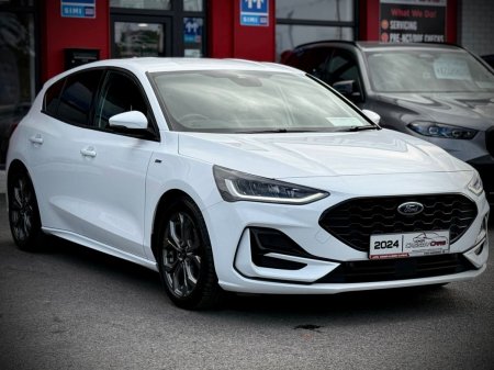 2024 Ford Focus - photo 3