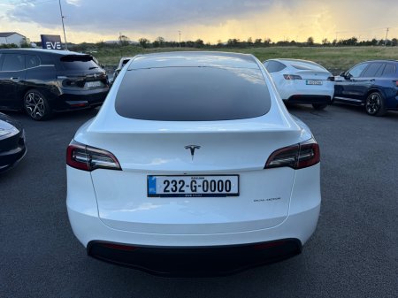 2023 Tesla Model Y - photo 10