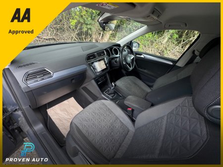 2022 Volkswagen Tiguan - photo 10