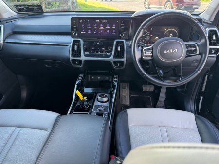 2023 Kia Sorento - photo 11