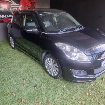 2012 Suzuki Swift - photo 2