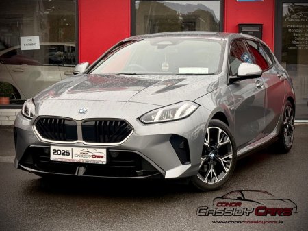 2025 BMW 1-Series 120 M-SPORT // ONLY 6K MILES // AUTOMATIC // HALF LEATHER // TEST DRIVE TODAY!!