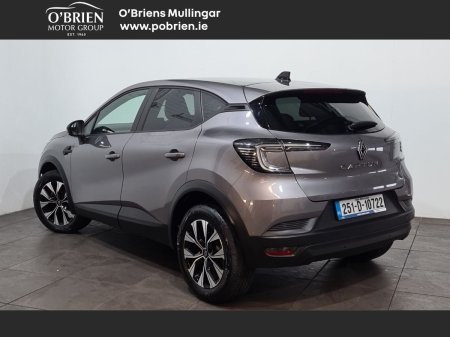 2025 Renault Captur - photo 3