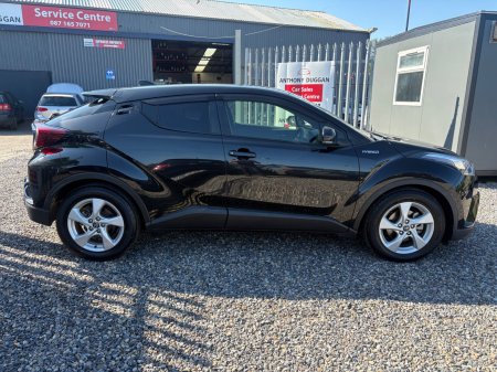 2018 Toyota C-HR - photo 2
