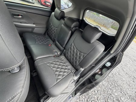 2013 Toyota Prius - photo 23