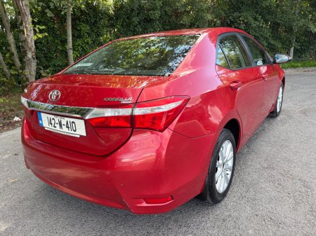 2014 Toyota Corolla - photo 2