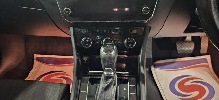 2018 Skoda Superb - photo 14