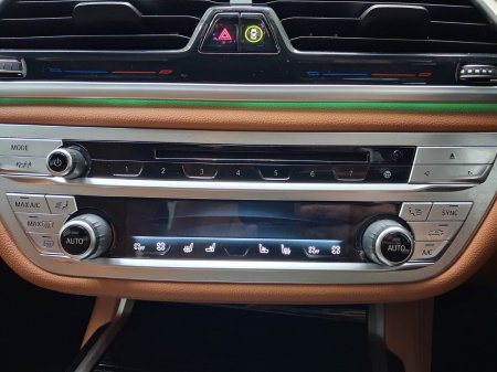 2019 BMW 7-Series - photo 12
