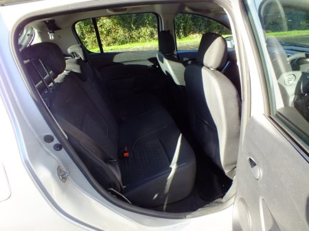 2014 Dacia Sandero - photo 8