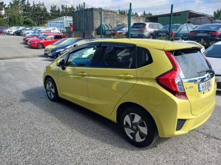 2014 Honda Fit - photo 2