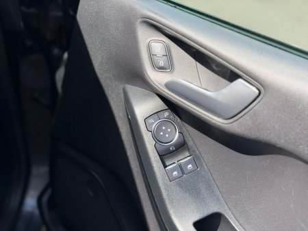 2019 Ford Fiesta - photo 11