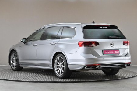 2020 Volkswagen Passat - photo 7