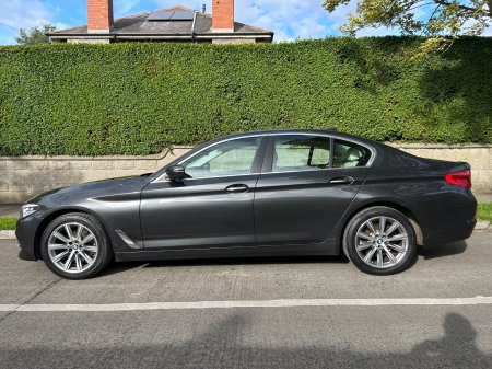 2017 BMW 5-Series - photo 9