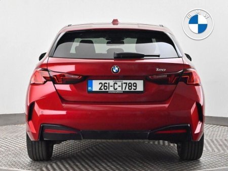 2026 BMW 1-Series - photo 14
