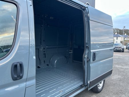 2026 Opel Movano - photo 15