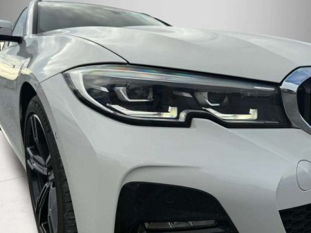 2021 BMW 3-Series - photo 17