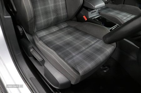 2023 Volkswagen Golf - photo 13