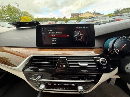 2018 BMW 5-Series - photo 22