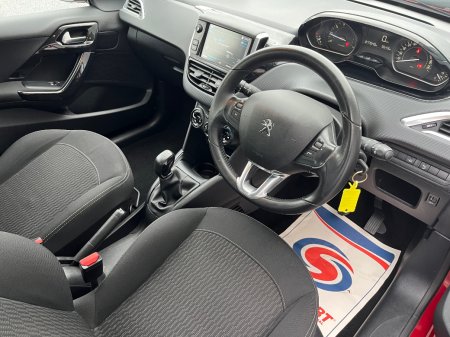 2019 Peugeot 208 - photo 9