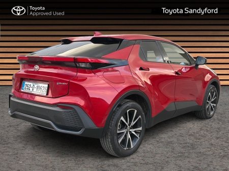 2025 Toyota C-HR - photo 2