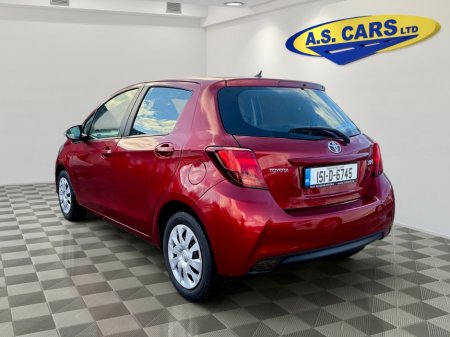 2015 Toyota Yaris - photo 6