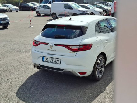 2020 Renault Megane - photo 9