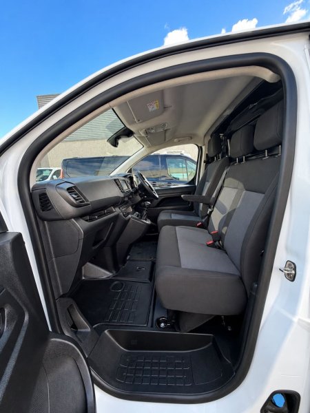 2023 Opel Vivaro - photo 13