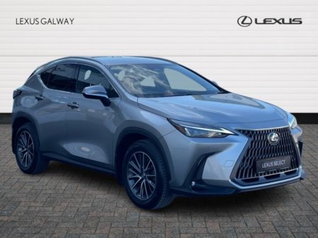 2024 Lexus NX NX 450h+ Executive AWD // Heated Mirrors // Power Folding Mirrors // Apple Carplay // Android Auto /
