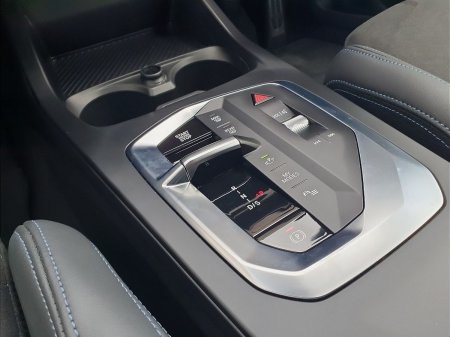 2025 BMW 2-Series - photo 10