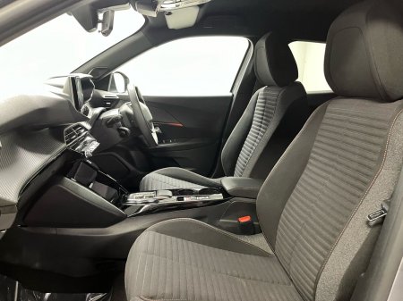 2023 Peugeot 2008 - photo 18