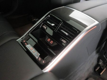 2025 BMW 8-Series - photo 27