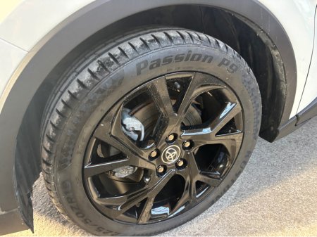 2019 Toyota C-HR - photo 5