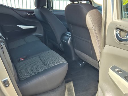 2021 Nissan Navara - photo 6
