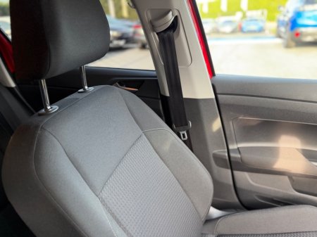 2019 Volkswagen Polo - photo 30