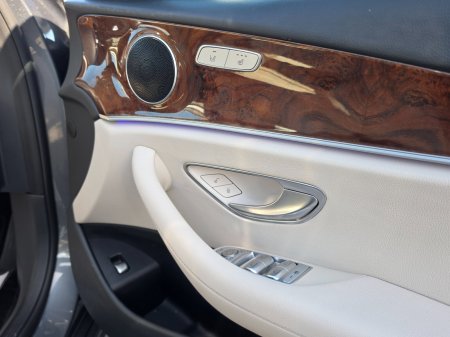 2017 Mercedes-Benz E-Class - photo 16