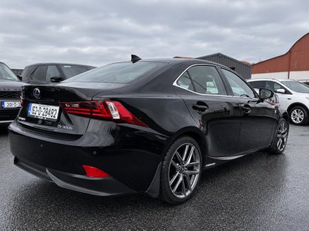 2016 Lexus IS - photo 6