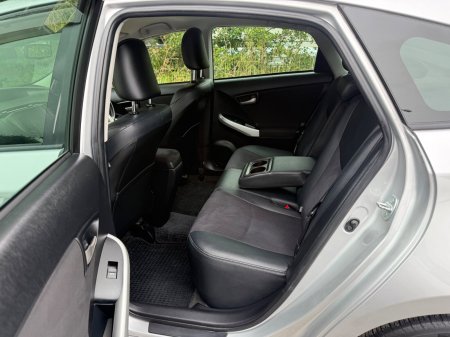 2015 Toyota Prius - photo 17