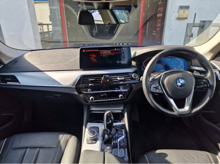2022 BMW 5-Series - photo 29