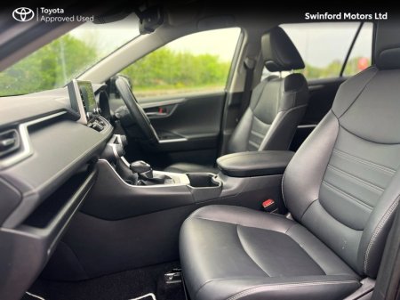 2022 Toyota RAV4 - photo 8