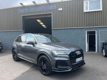 2021 Audi Q7 55 TFSI e SE