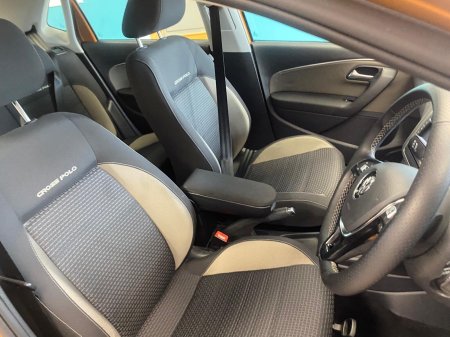 2015 Volkswagen Polo - photo 24